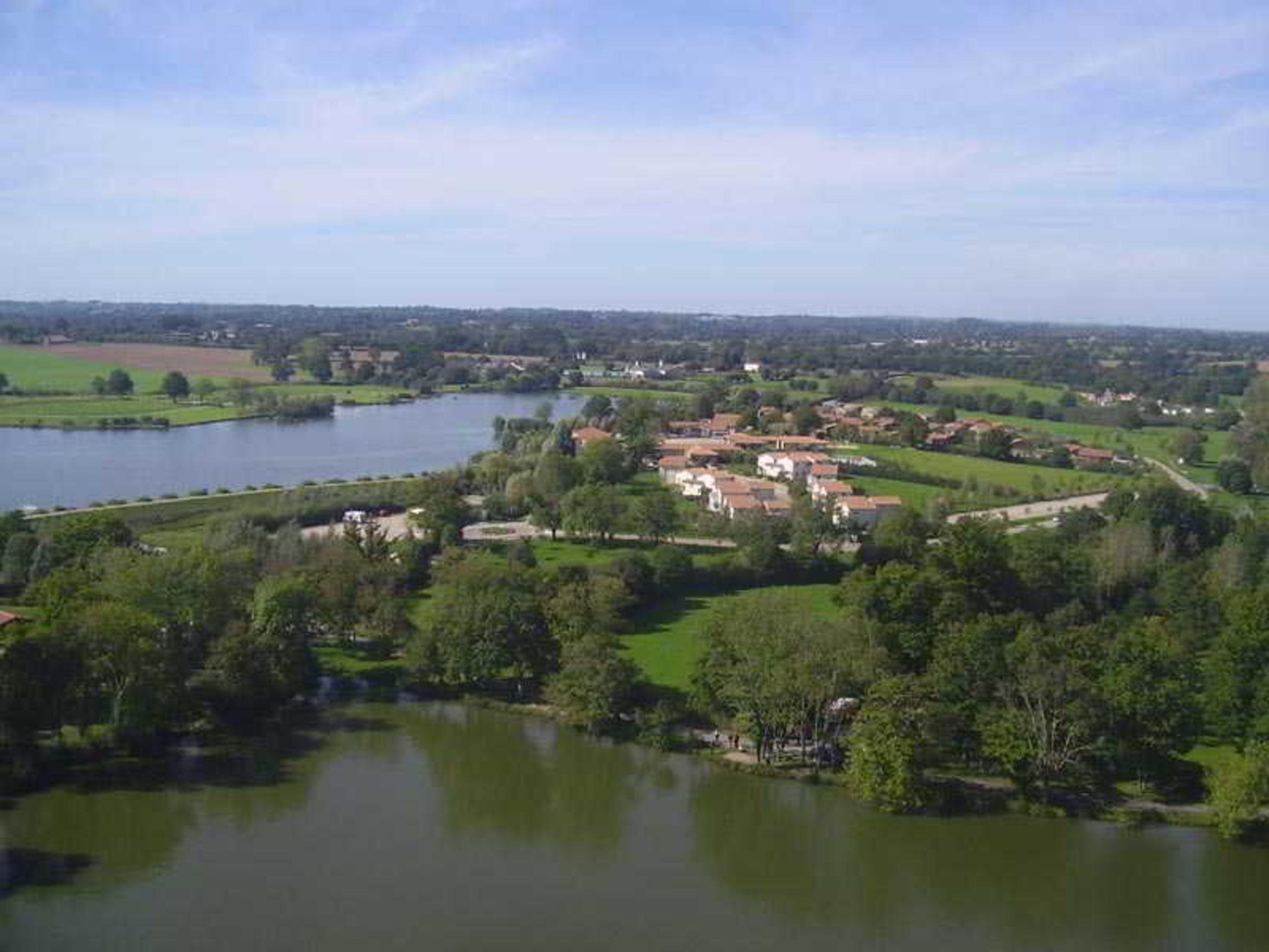 Terres De France - Natura Resort Pescalis Moncoutant Exteriör bild